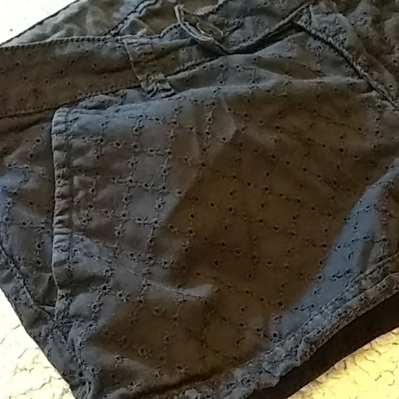 Black Lacy shorts - Picture 2 of 2
